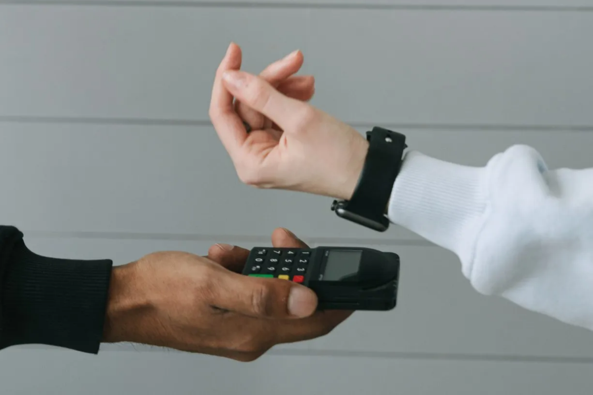 Carteiras digitais (Apple Pay, Google Pay e PicPay)
